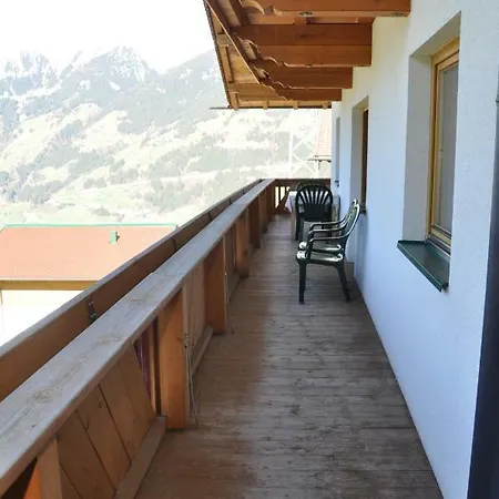 Floerl Apartment